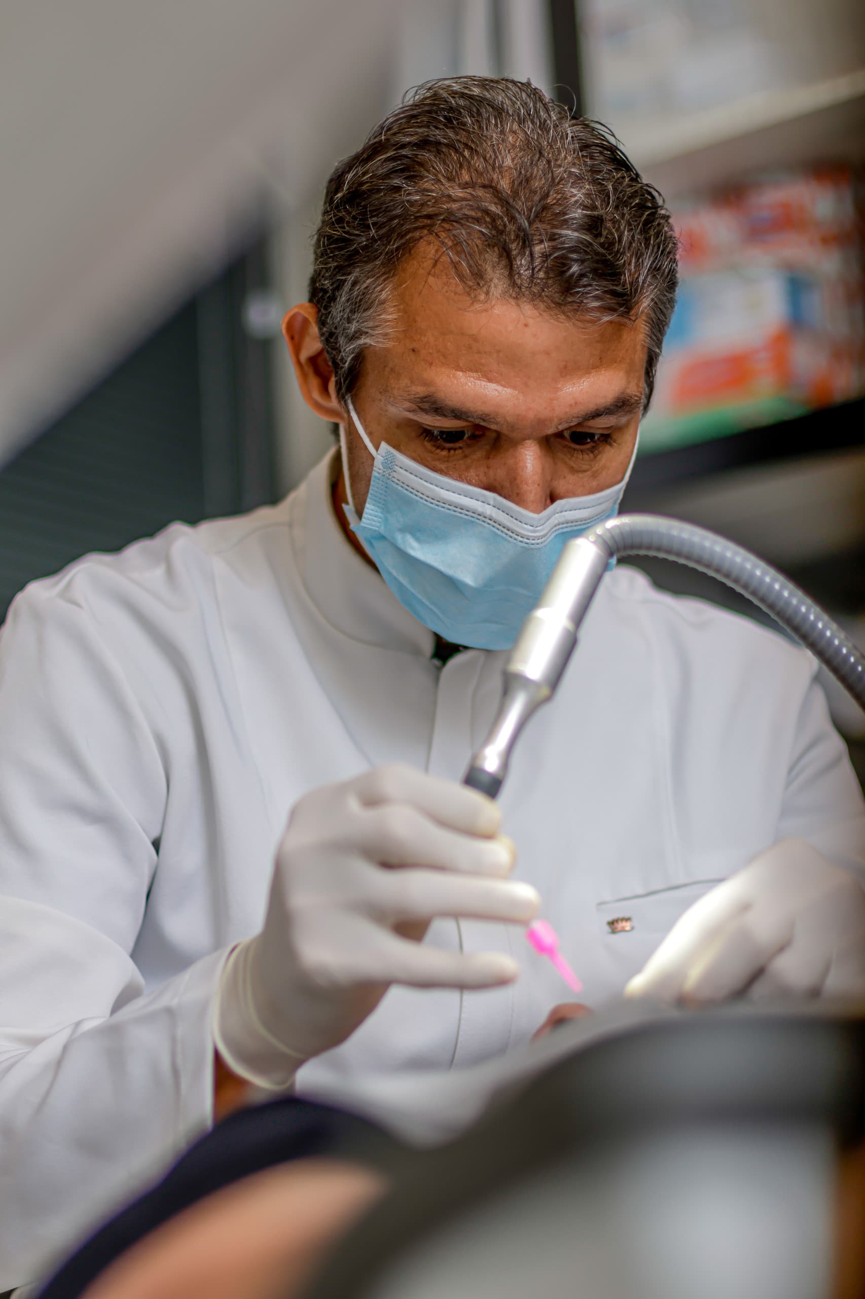 Corporativo - Dr. Alexandre Soares - Dentista